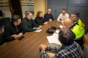 Reunión entre el Ayuntamiento y la Asociación de Vecinos de Agost