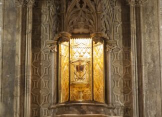 El Santo Cáliz, símbolo de la ciudad de Valencia,