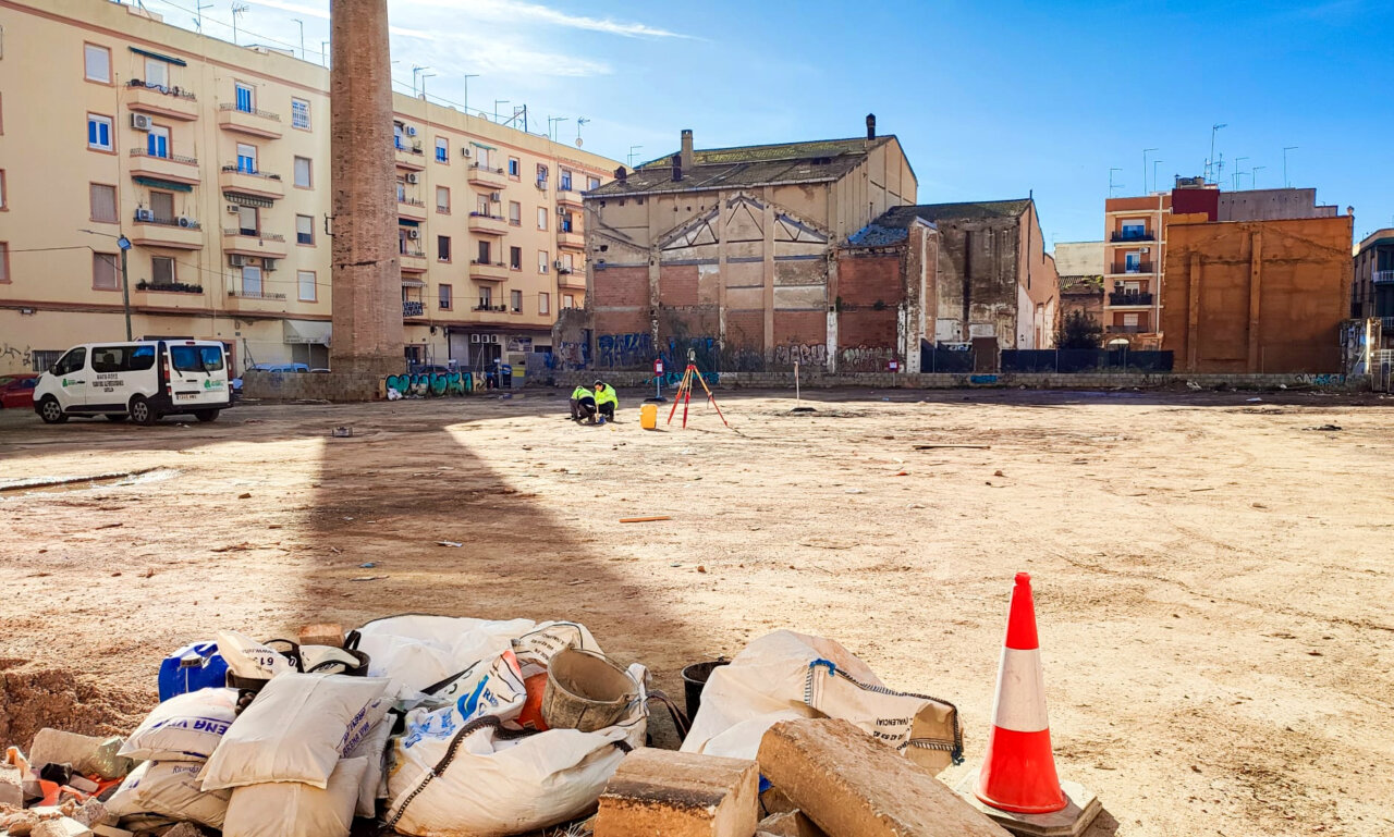 Obras de adecuación en terrenos del antiguo molino arrocero en Benetússer
