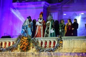 Los Reyes Magos en la Cabalgata de Reyes en Valencia 2026