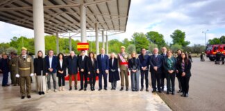 Ceremonia de entrega de la Cruz al mérito militar en Madrid