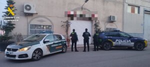 Detención de jóvenes por robo en un establecimiento en Beniparell