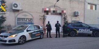 Detención de jóvenes por robo en un establecimiento en Beniparell