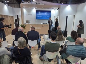 El Puig presenta su estrategia de turismo sostenible en FITUR 2026.