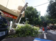 Emergencias activa la alerta en la comarca por rachas de 80 km/h y pide asegurar balcones y cornisas