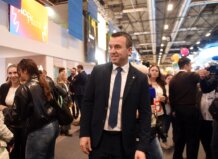 Representantes de la Diputación de Valencia en la feria FITUR 2026