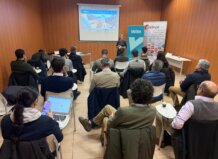 El mapa solar del parque empresarial Táctica permitiría a las empresas ahorrar hasta 2,5 millones al año Presentación del mapa solar en el Parque Empresarial Táctica con asistentes