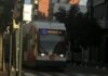 Metrovalencia recupera más de 1.700 objetos perdidos en 2025: desde DNI hasta un televisor y un orinal de bebé Tranvía de Metrovalencia en el tramo Tarongers a Doctor Lluch.