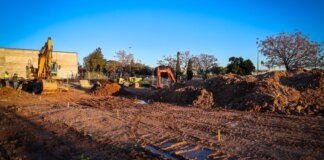 El Ayuntamiento de Torrent inicia obras para un nuevo espacio deportivo al aire libre.