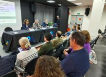 Presentación del proyecto de parques metropolitanos en Alfafar con asistentes