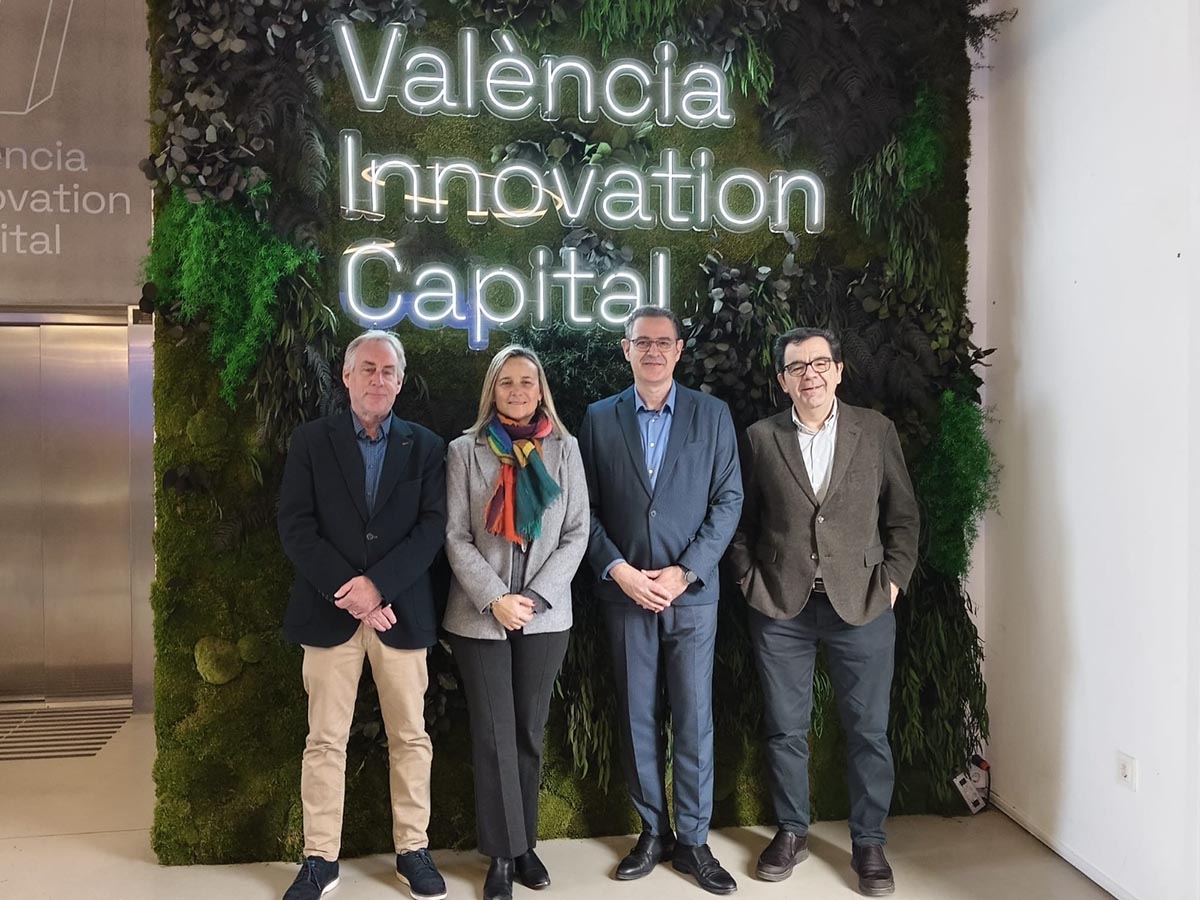Reunión de lanzamiento del proyecto BUILD en València con representantes europeos