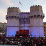 Multitud de personas en la celebración del Doimingo de Cridida en Valencia
