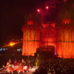 Espectáculo de luces y fuegos artificiales en Valencia