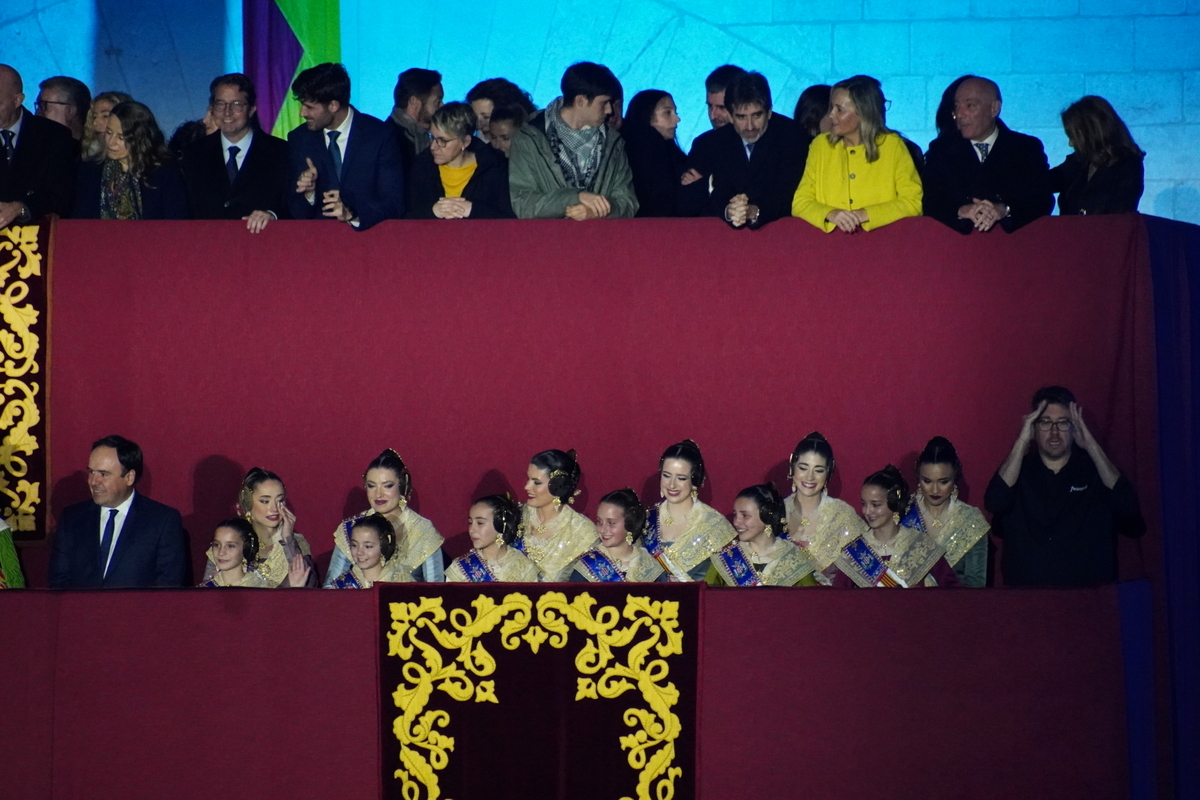 Grupo de personas en un evento cultural en Valencia