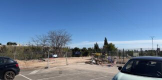 Paterna amplía el parking de la calle Valencia del barrio del Campamento hasta alcanzar las 44 plazas