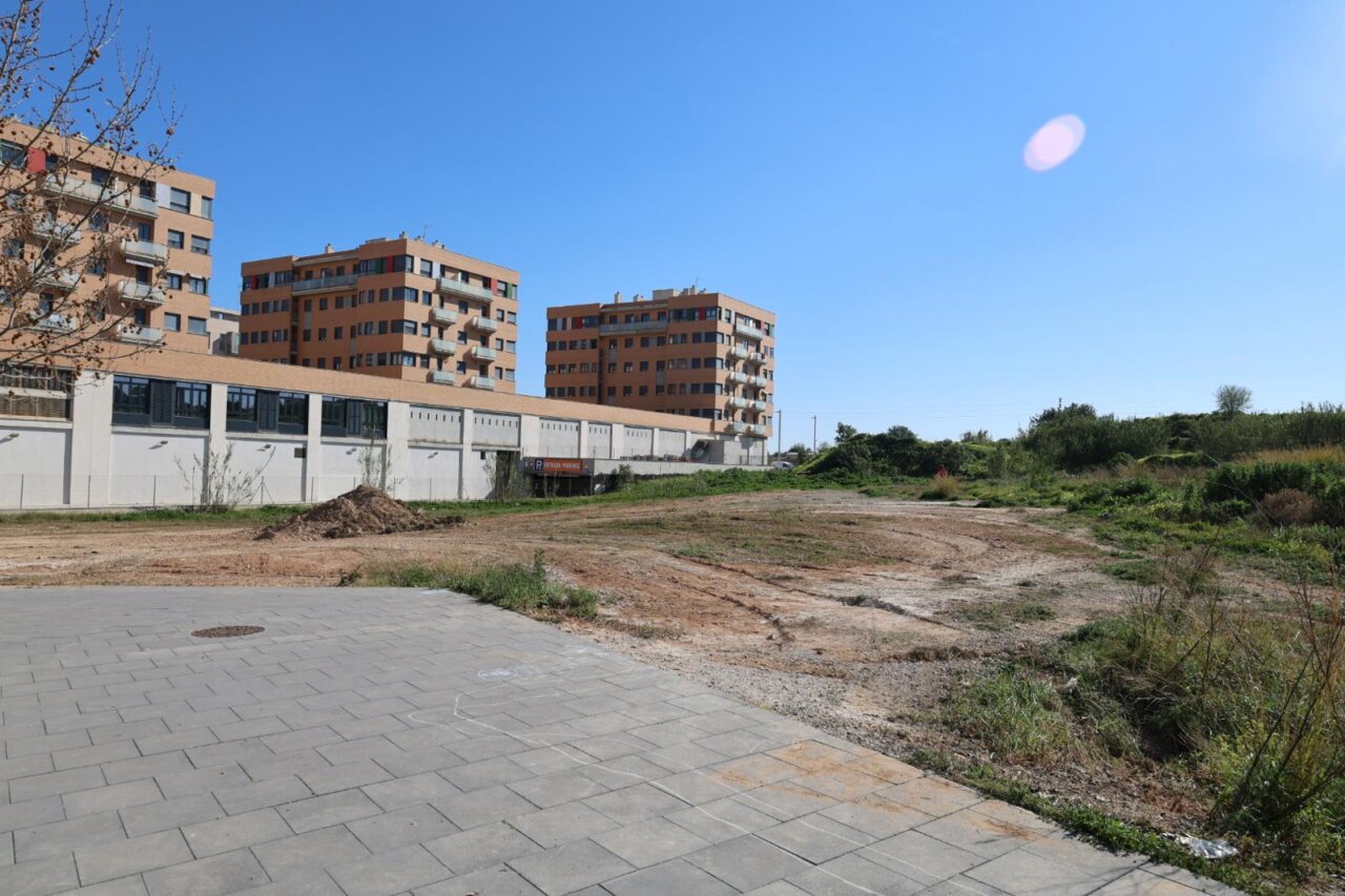 El Ayuntamiento de Torrent habilitará un nuevo aparcamiento gratuito en Parc Central.