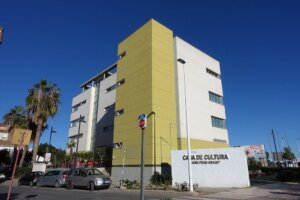 Edificio de la Casa de Cultura José Peris Aragó en Alboraya