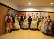 Las 9 comisiones falleras de Moncada piden que Martín Pérez siga al frente de Fallas pese al pacto de Gobierno Las comisiones falleras de Moncada se reúnen para discutir su futuro.