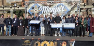 Participantes del concurso de paella y postres en Meliana