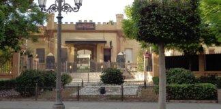 Entrada del Acuartelamiento Daoiz y Velarde en Paterna