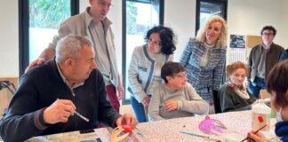 Actividad de integración social para personas mayores en Meliana.