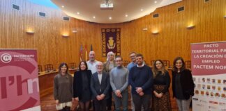 Firma del convenio entre Pactem Nord y AEMON para impulsar el empleo