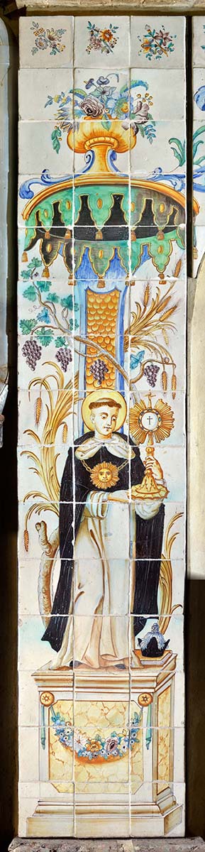 Panel cerámico alegoría eucarística con San Pascual Bailón y San Felipe Neri