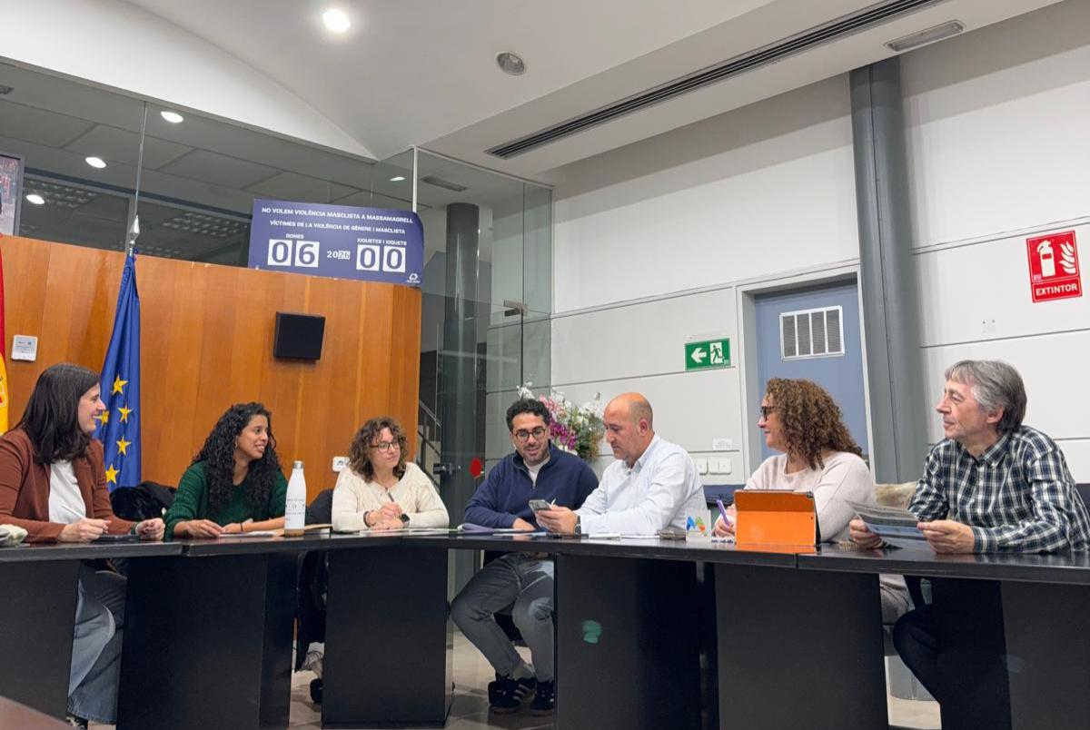Reunión del Ayuntamiento de Massamagrell sobre el Consejo Local de Infancia y Adolescencia