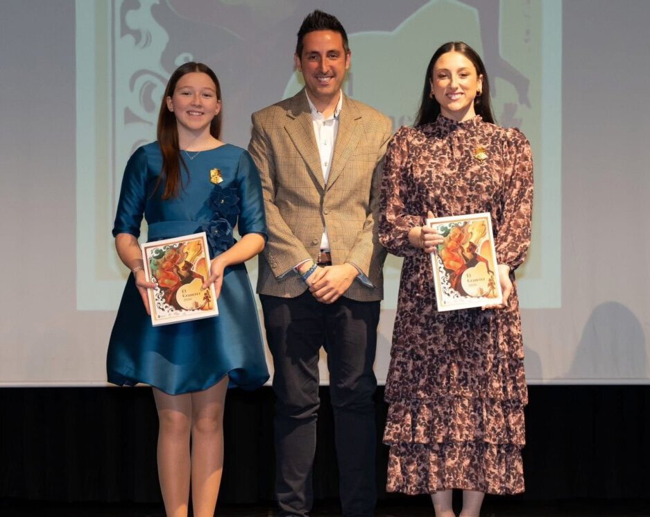 Presentación de la Revista El Granerer 2026 en Torrent con Falleras Mayores