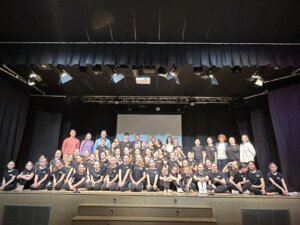 Grupo de participantes en la Setmana de la Dona 2026 en Rafelbunyol