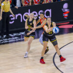 Jugadoras del Valencia Basket en acción durante la Copa de la Reina 2026