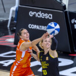 Jugadoras de Valencia Basket compiten en la Copa de la Reina 2026.