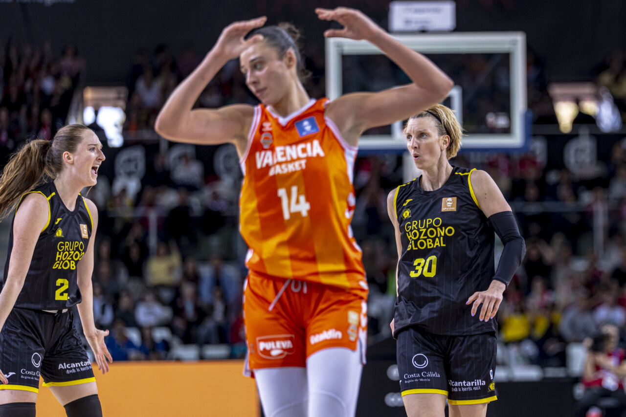 Jugadoras de Valencia Basket en un partido de la Copa de la Reina 2026.
