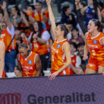 Jugadoras del Valencia Basket celebrando su victoria en la Copa de la Reina 2026.