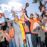 Celebración de aficionados del Valencia Basket femenino tras ganar la Copa de la Reina 2026