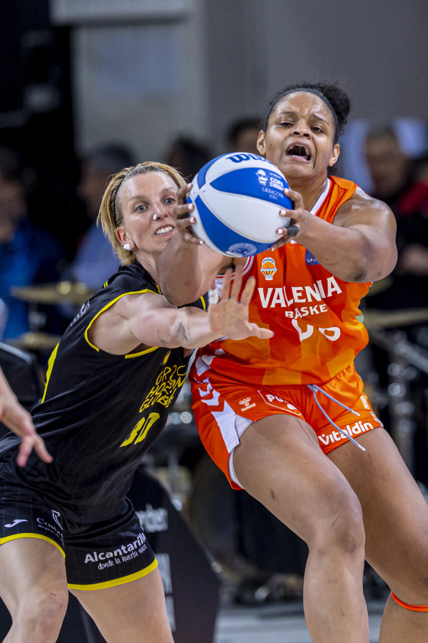 Jugadoras del Valencia Basket compiten en la Copa de la Reina 2026