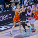 Jugadoras de Valencia Basket en acción durante la Copa de la Reina 2026