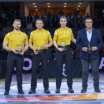 El equipo femenino de Valencia Basket celebra su victoria en la Copa de la Reina 2026.