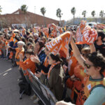 Aficionados del Valencia Basket celebrando la victoria en la Copa de la Reina 2026