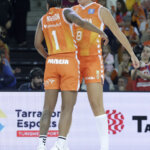 Jugadoras del Valencia Basket femenino celebrando su victoria en la Copa de la Reina 2026