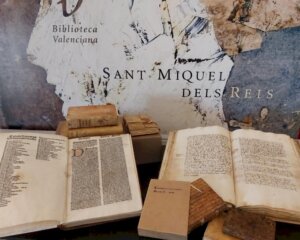 Libros antiguos de la colección Rafael Solaz en la Biblioteca Valenciana