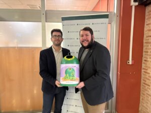 Vicente Sánchez presenta la campaña de reciclaje La Plantà del Vidre en Paterna