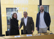 Reunión del Ayuntamiento de Godella para la firma del contrato de limpieza urbana