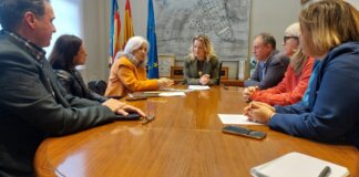 Reunión sobre energía solar en Xirivella con representantes de Naturgy