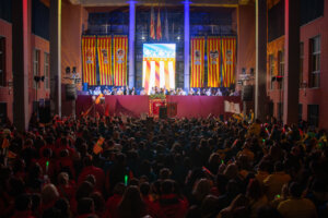 La Crida marca el inicio de las Fallas en Xirivella con una gran participación.