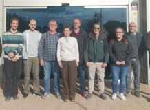 Grupo de investigadores del IVIA trabajando en nuevas variedades de arroz