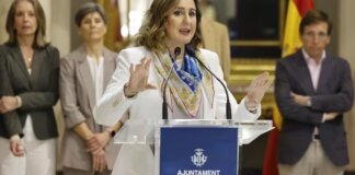 La alcaldesa de Valencia, María José Catalá, en rueda de prensa