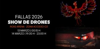 Espectáculo de drones iluminando el Roig Arena en Valencia