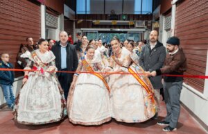 Inauguración de las Fallas 2026 en Aldaia con figuras tradicionales