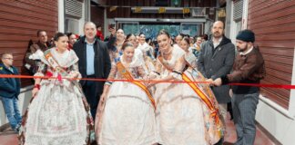 Inauguración de las Fallas 2026 en Aldaia con figuras tradicionales